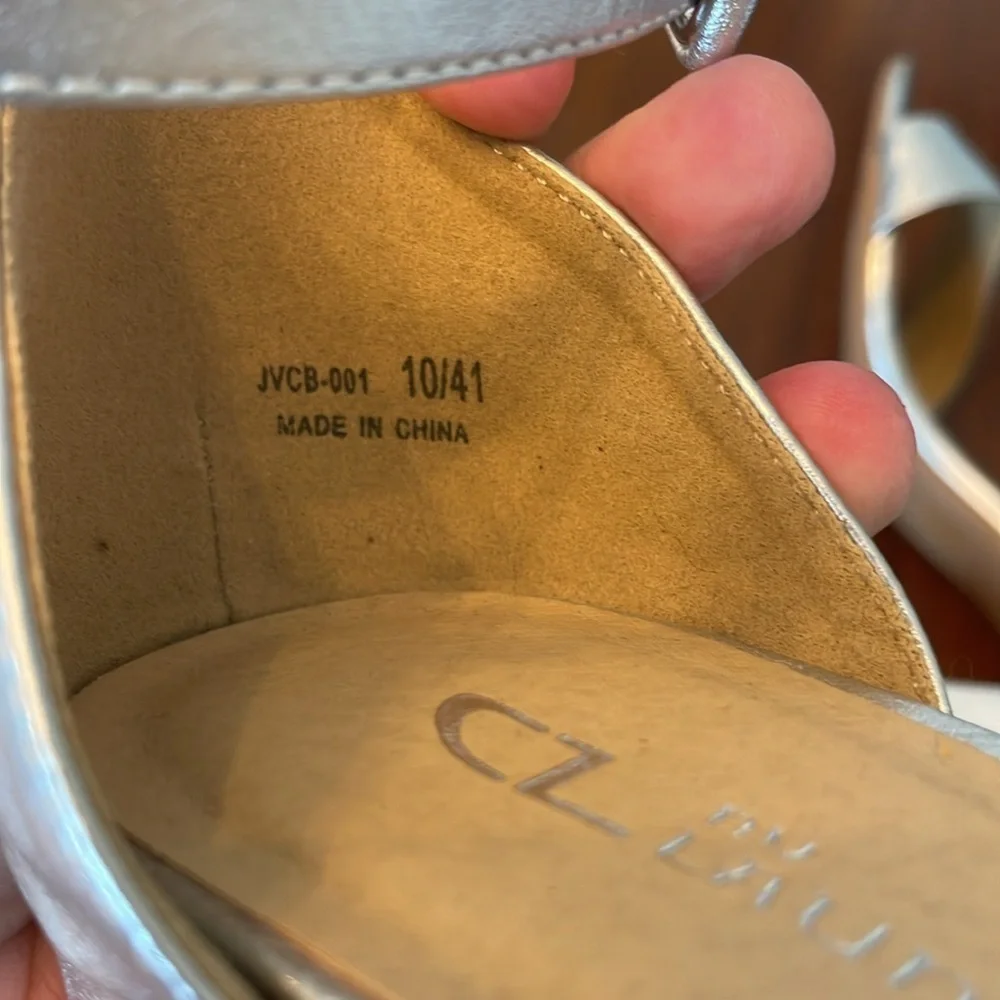 🥡 CL by Laundry Silver ankle strap, single strap block, heel sandals